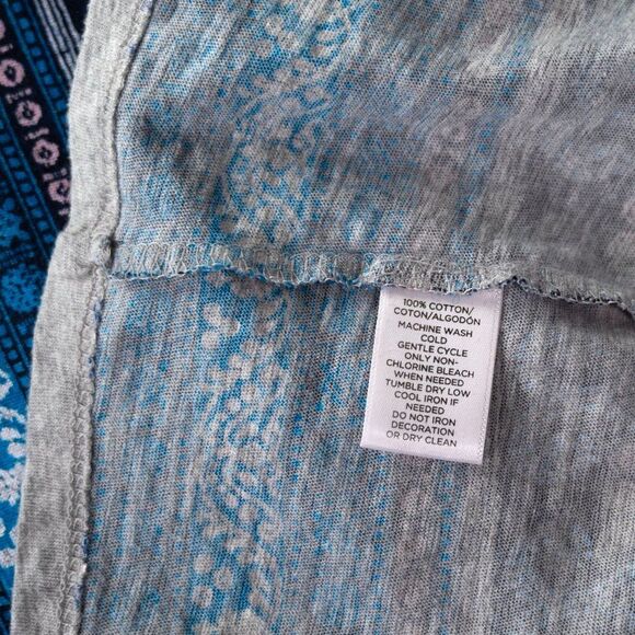 LOFT Petite Border Paisley Heather Grey Vintage Soft Tee - Picture 6 of 6